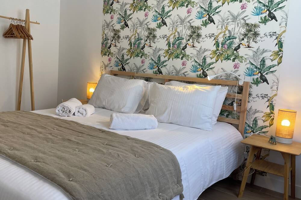 Photo of Bedroom in Entraigues-sur-la-Sorgue