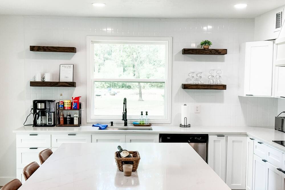 Photo of Kitchen in Alvin