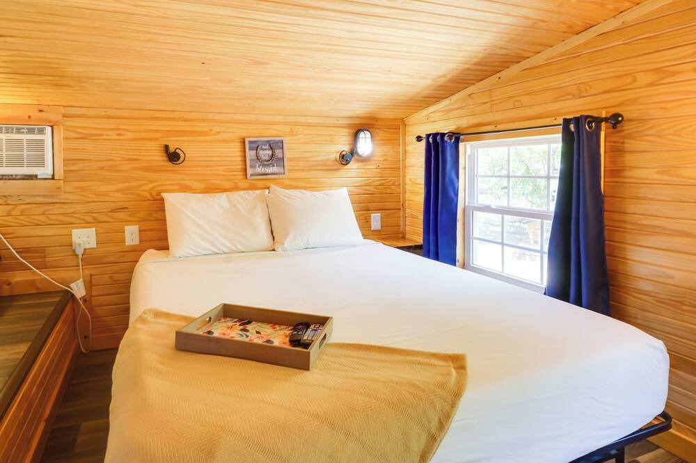 Photo of Bedroom in Sallisaw