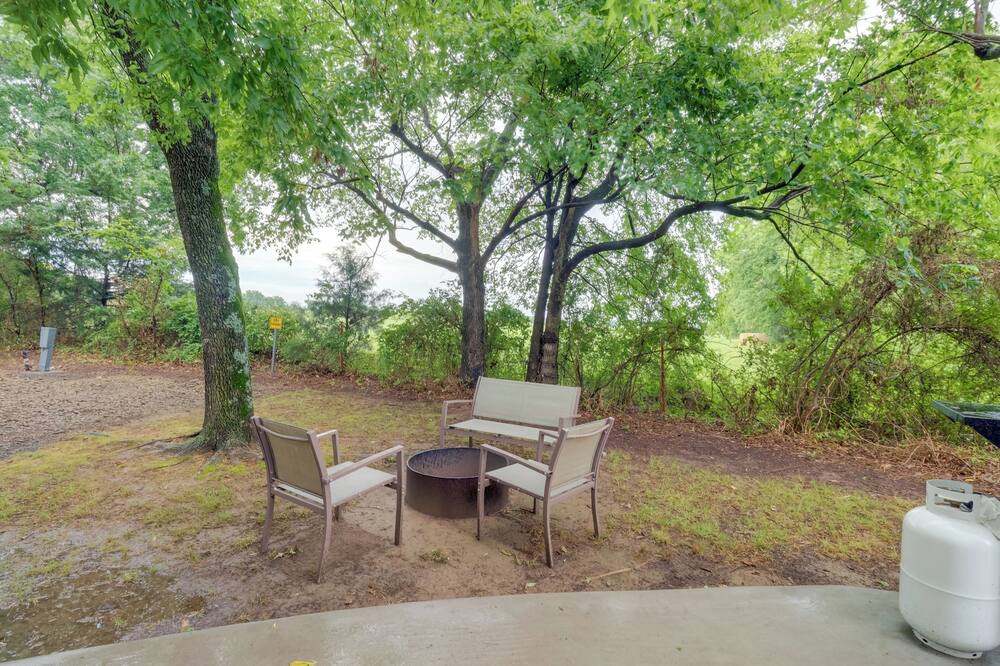 Photo of Outdoor in Sallisaw