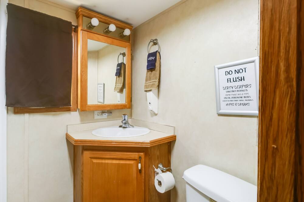 Photo of Bathroom in Sallisaw