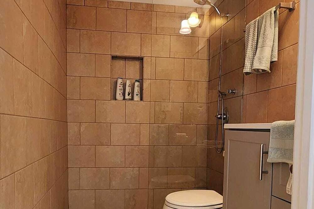 Photo of Bathroom in Suwanee
