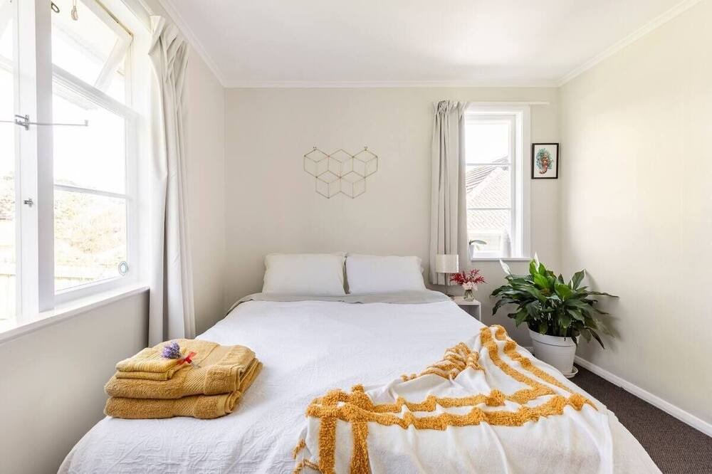 Photo of Bedroom in Titahi Bay