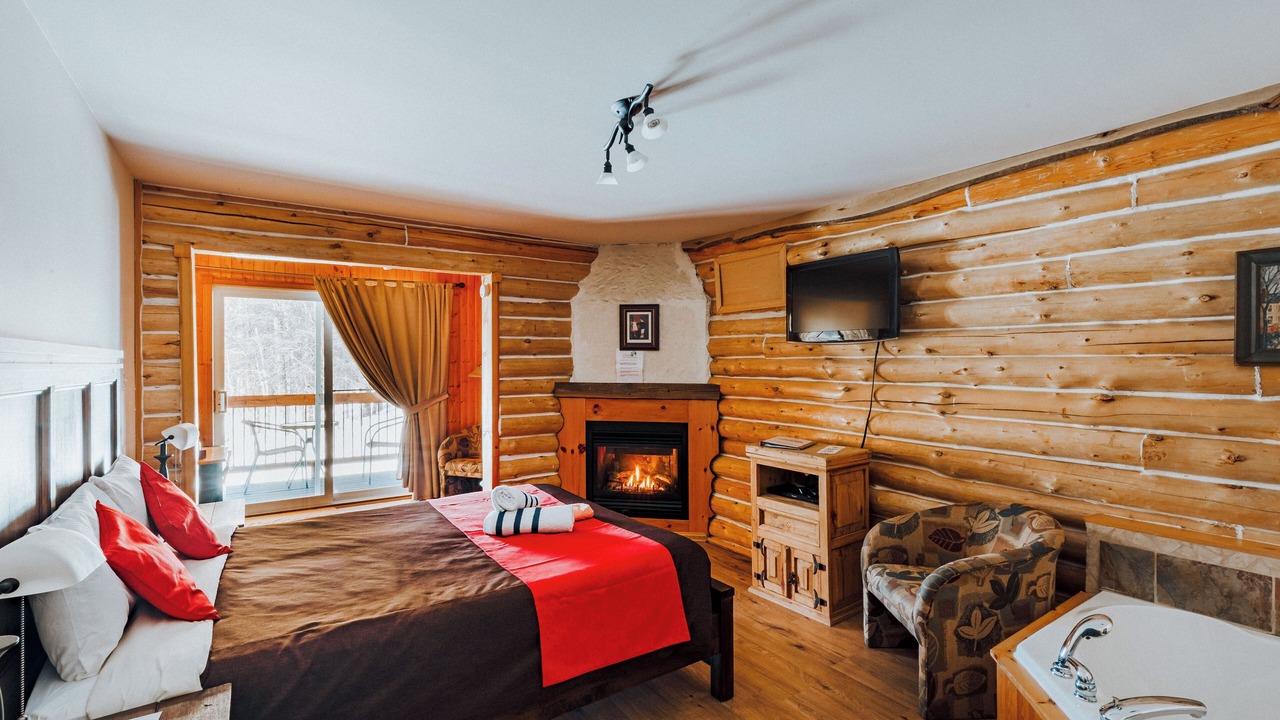 Photo of Bedroom in Sainte-Emelie