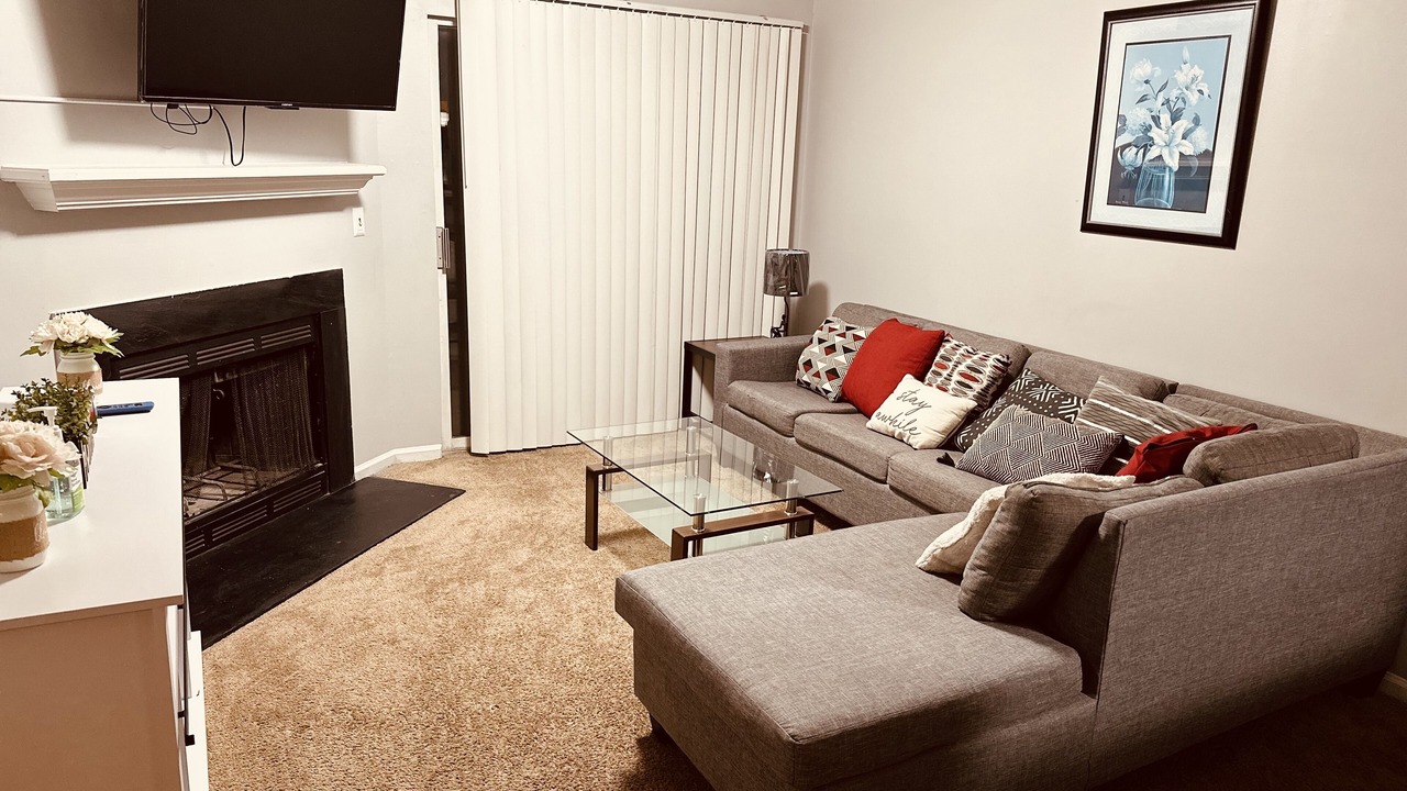 Photo of Livingroom in Greensboro
