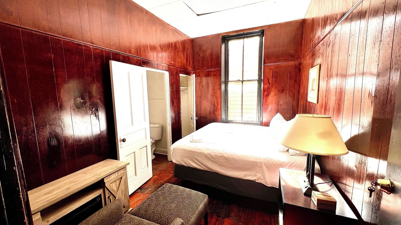 Photo of Bedroom in Farrandsville