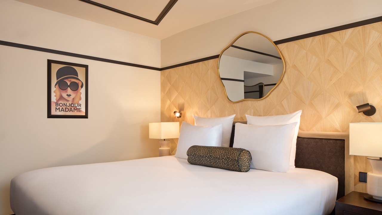 Photo of Bedroom in 17th Arrondissement