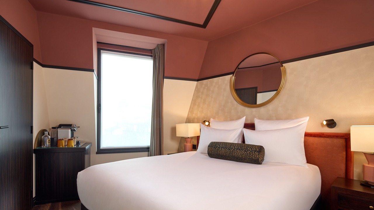 Photo of Bedroom in 17th Arrondissement