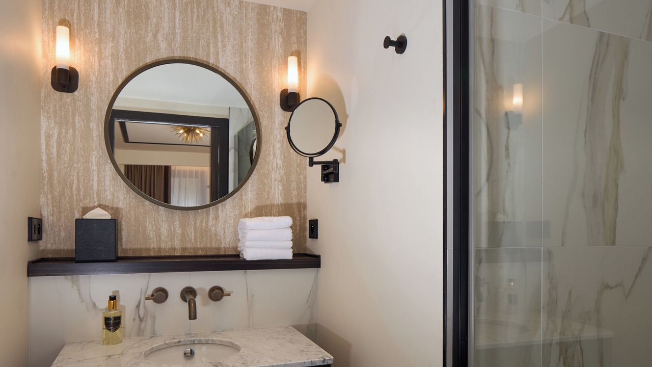 Photo of Bathroom in 17th Arrondissement