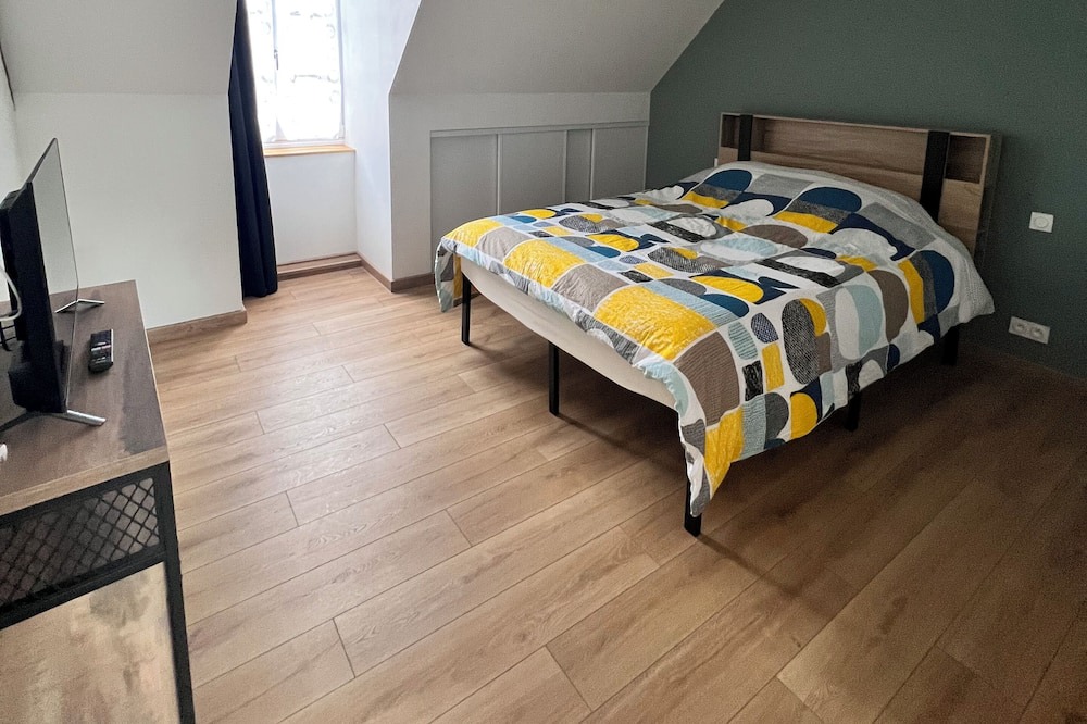 Photo of Bedroom in Henon