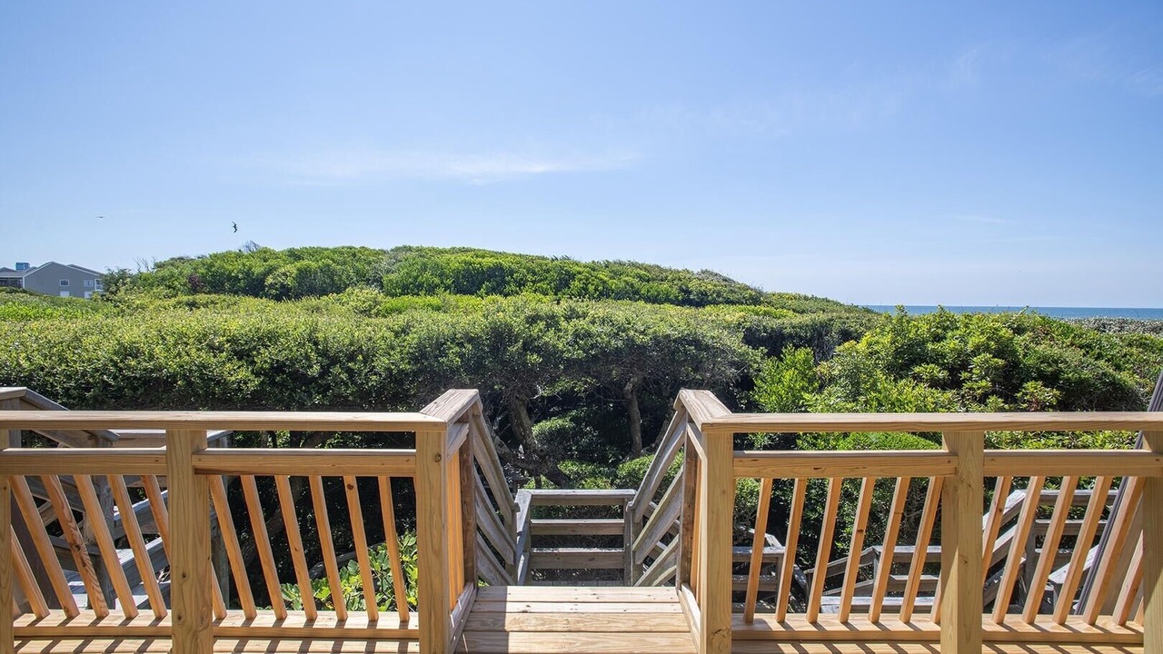 Photo of Others in Pine Knoll Shores