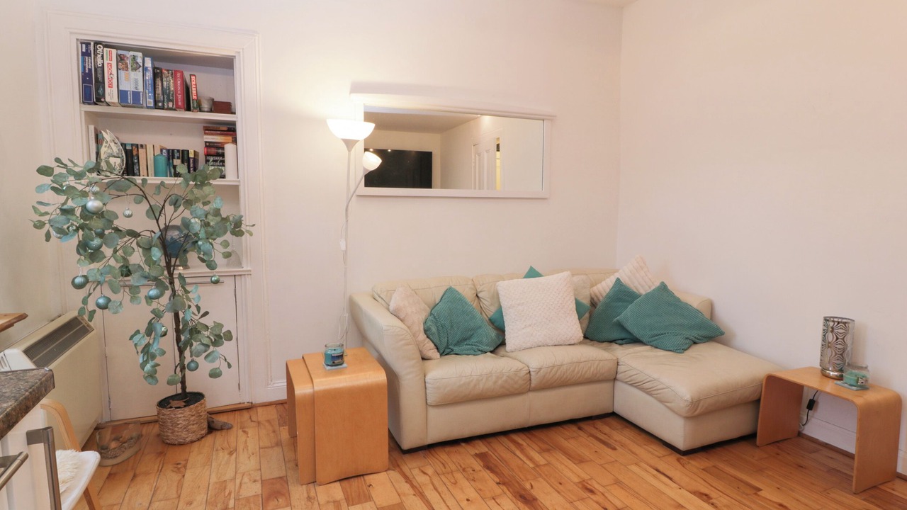 Photo of Livingroom in Millport