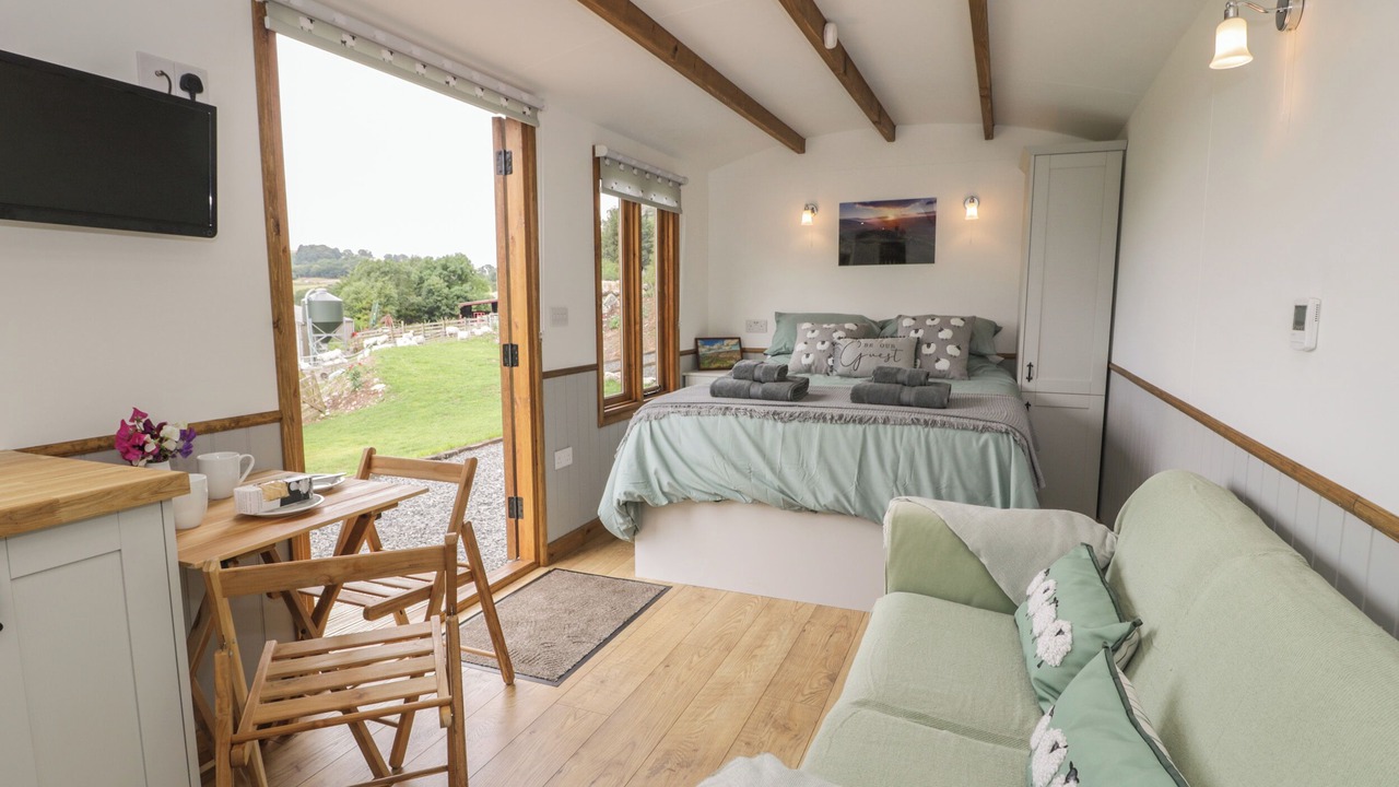 Photo of Others in Acrefair