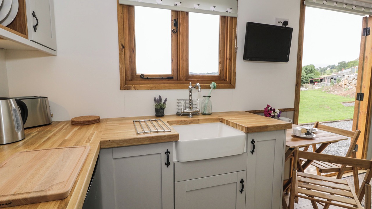 Photo of Others in Acrefair