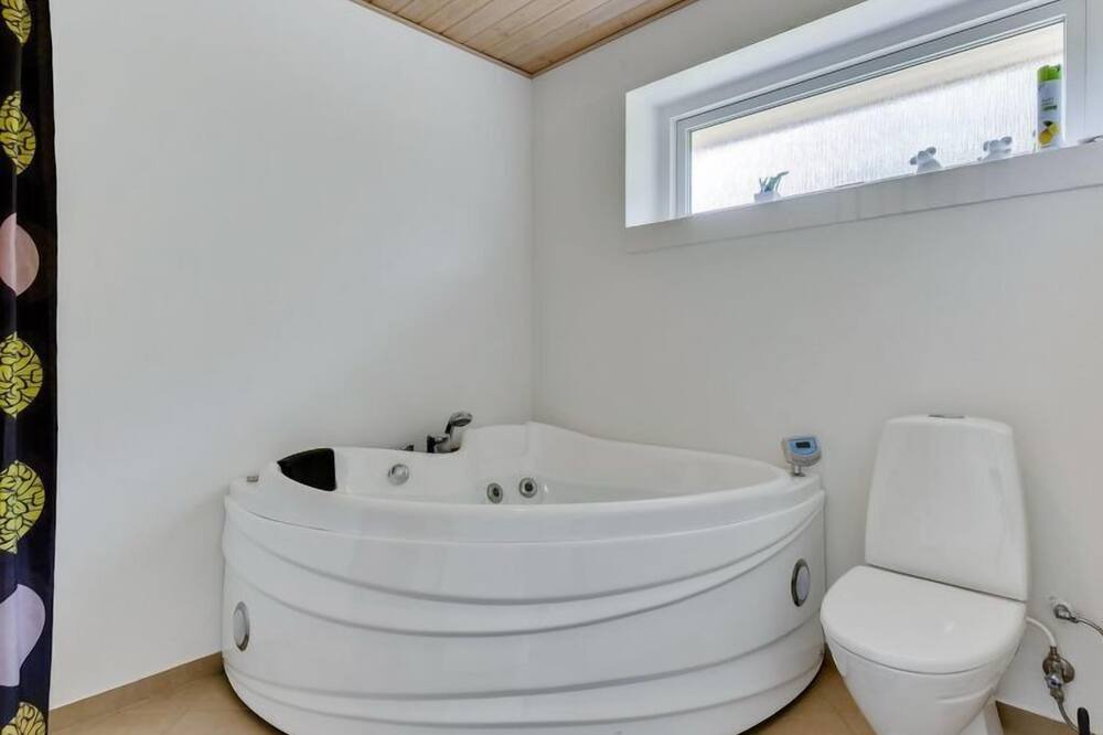 Photo of Bathroom in Ribe