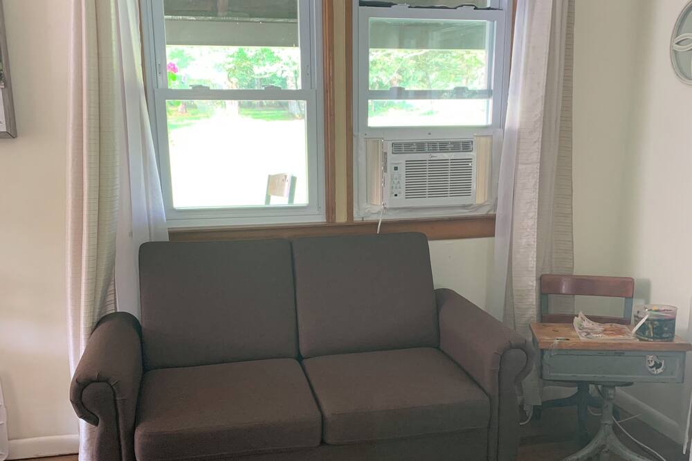 Photo of Livingroom in Narrowsburg