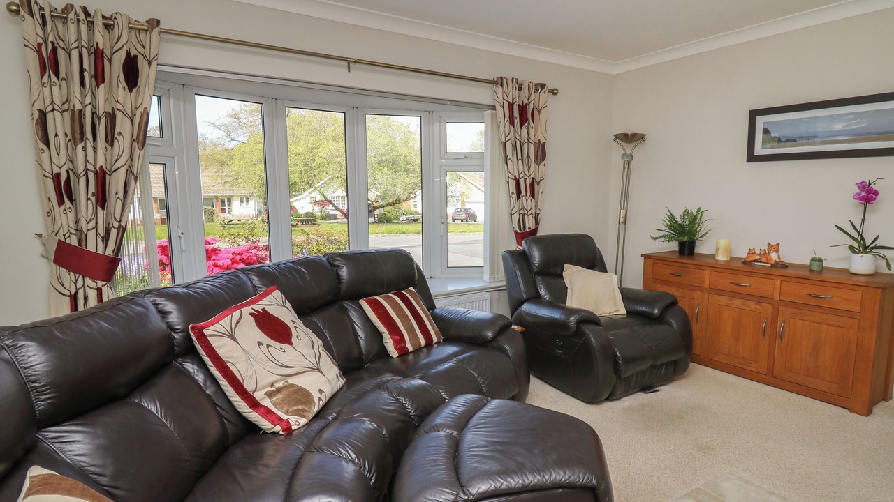 Photo of Others in Bryn-crug