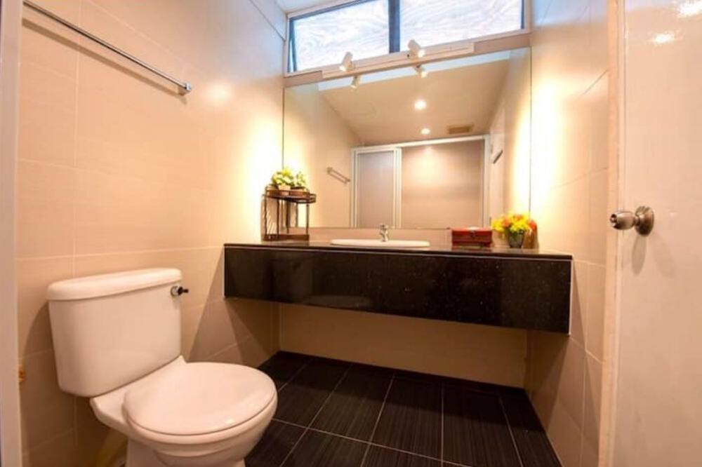 Photo of Bathroom in Salak South