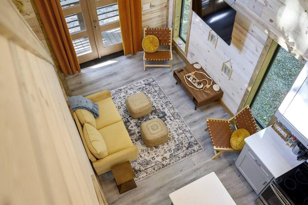 Photo of Livingroom in Hochatown