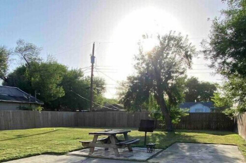 Photo of Outdoor in Ingleside