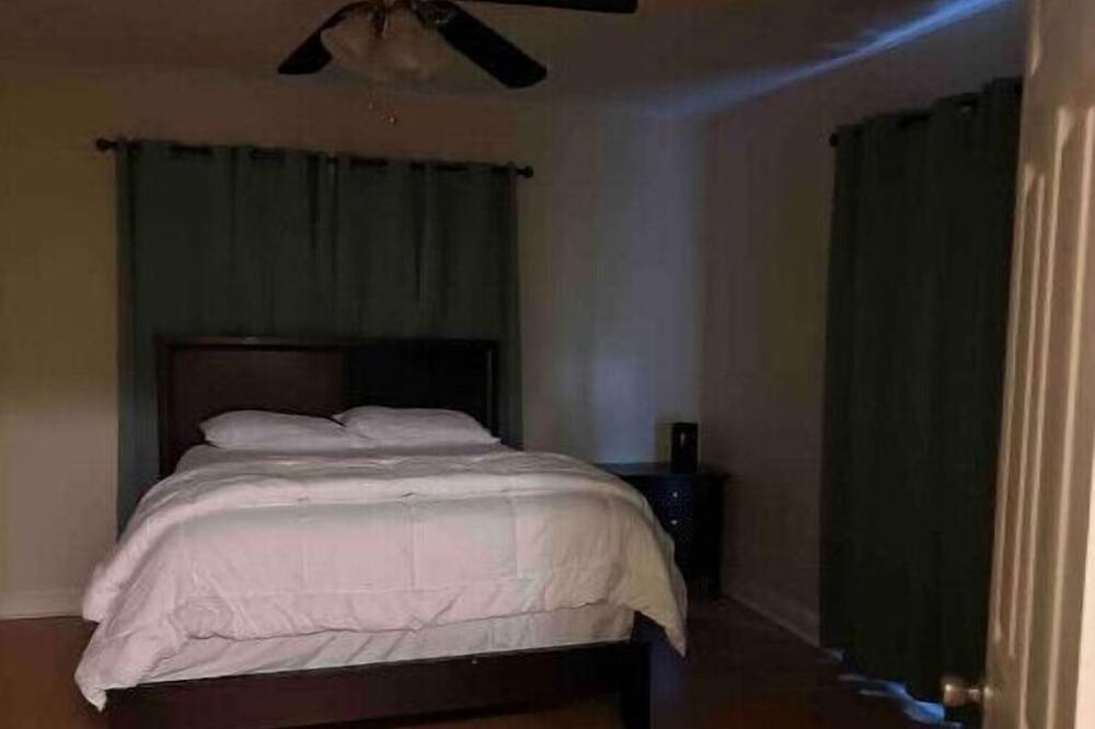 Photo of Bedroom in Ingleside