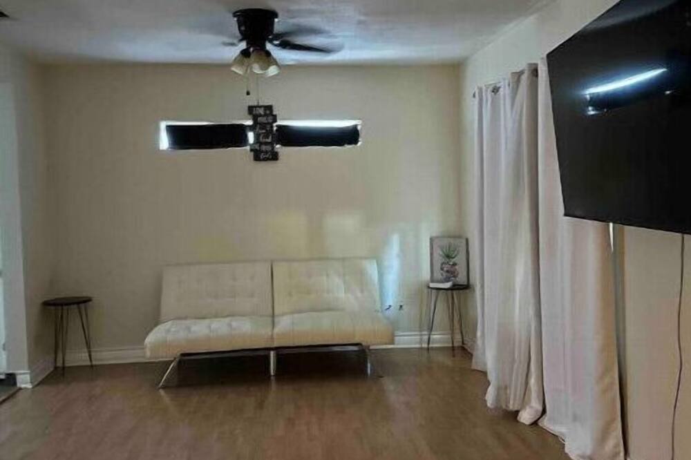 Photo of Others in Ingleside