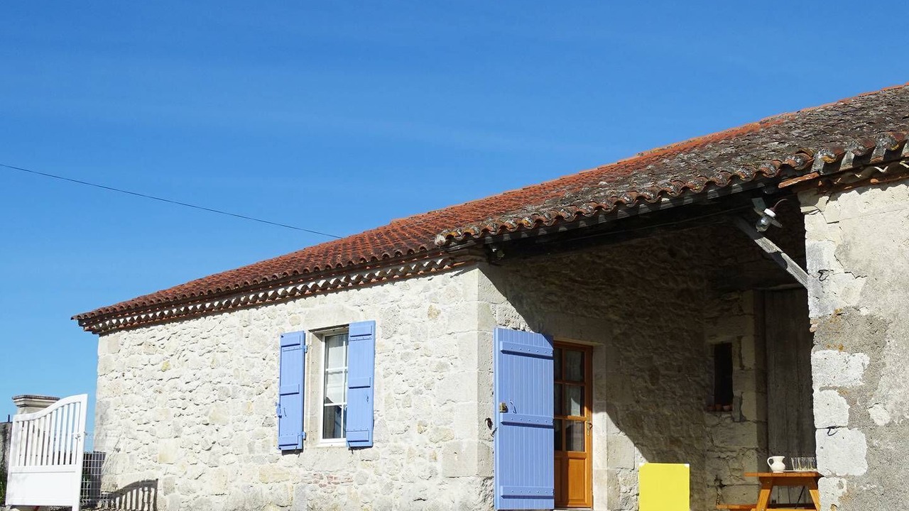 Photo of Outdoor in Perville