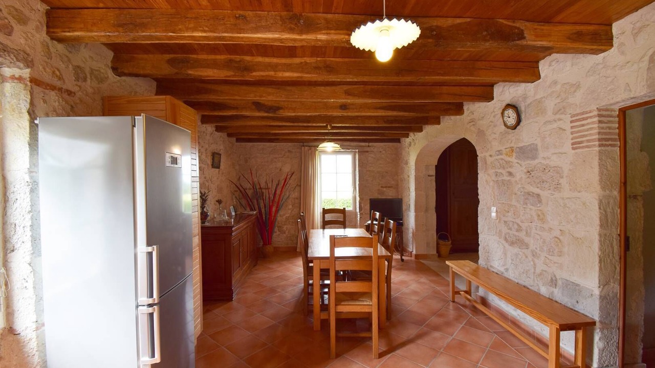 Photo of Kitchen in Perville