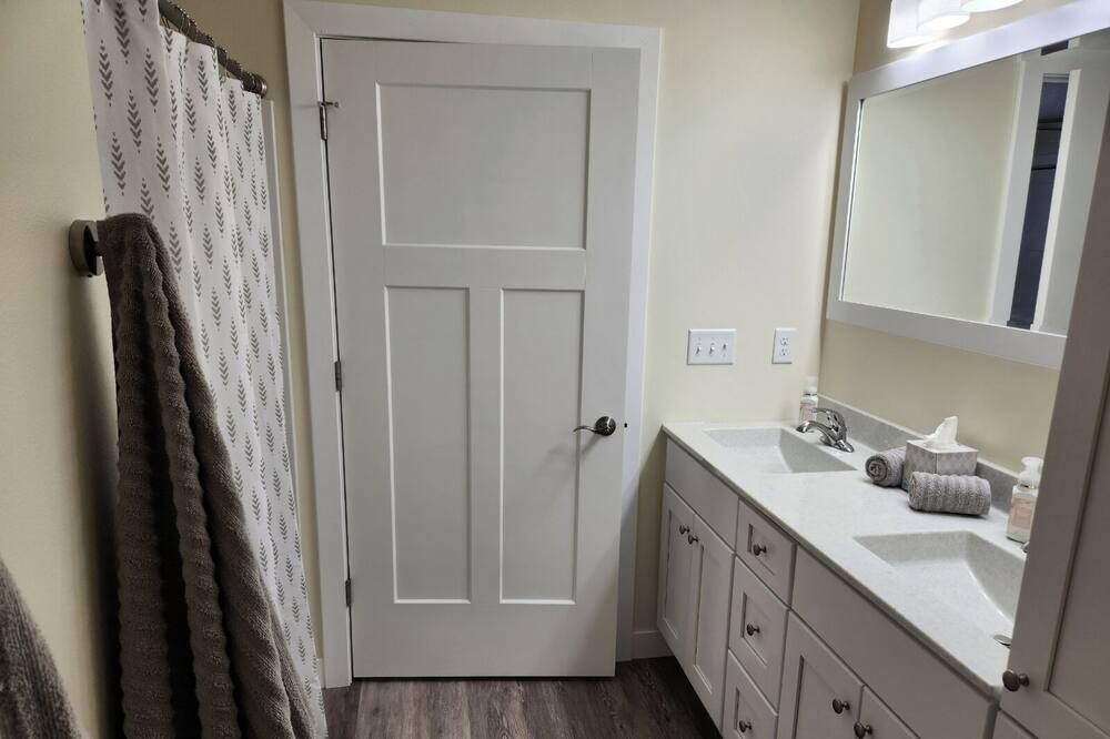 Photo of Bathroom in Mount Pleasant