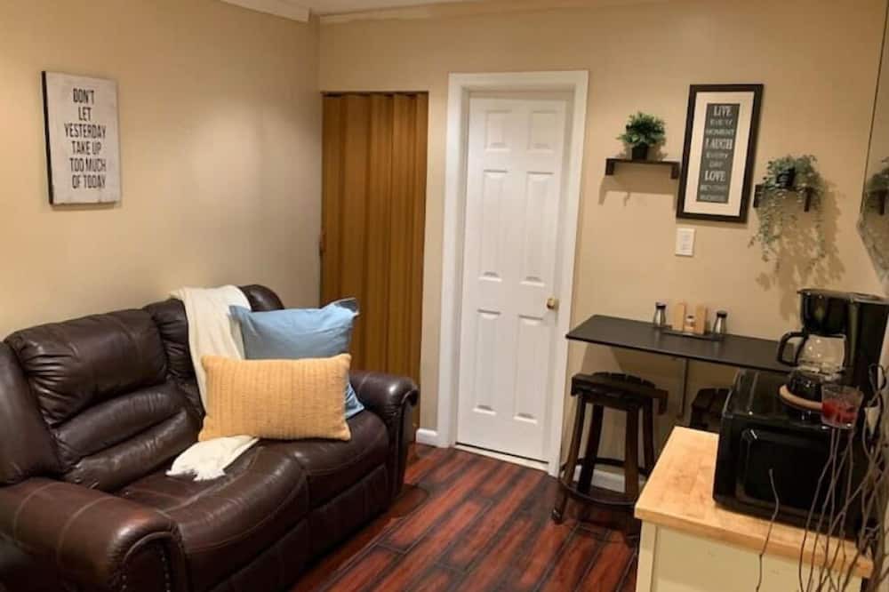 Photo of Others in Baldwin