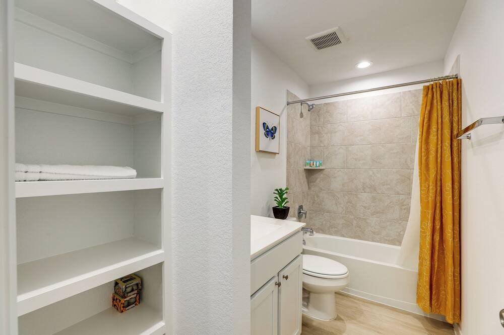 Photo of Bathroom in Barker