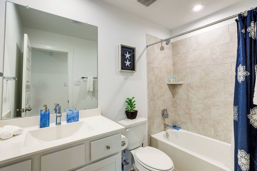 Photo of Bathroom in Barker