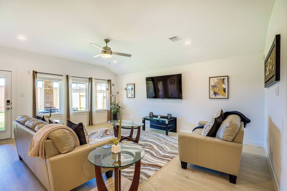 Photo of Livingroom in Barker