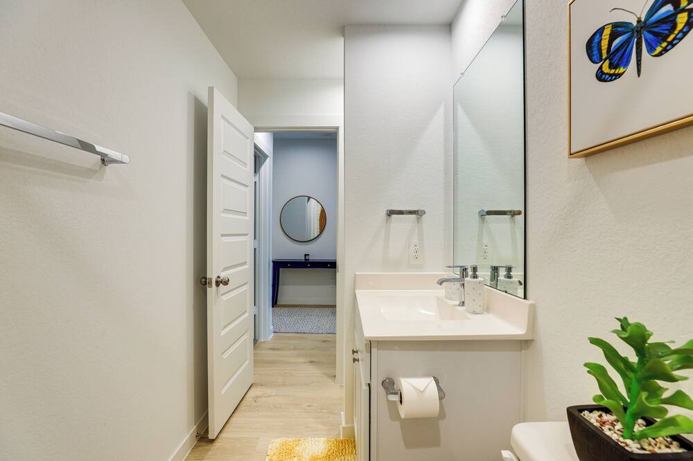 Photo of Bathroom in Barker