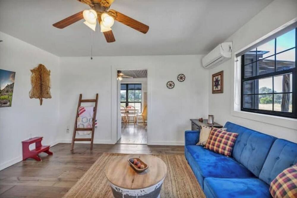 Photo of Livingroom in Smithwick