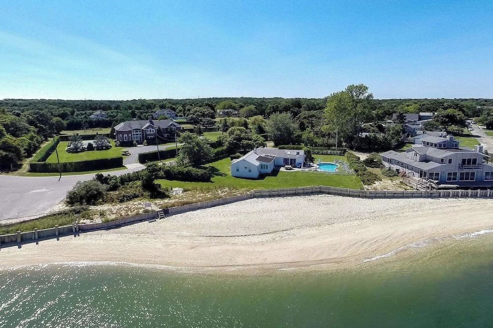 Photo of Others in Shinnecock Hills