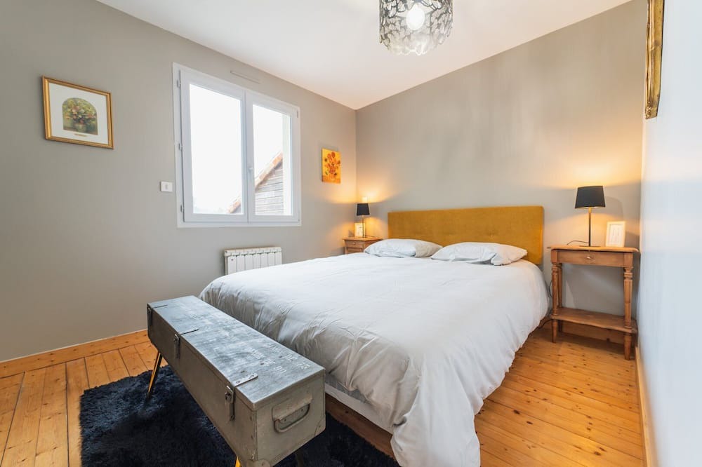 Photo of Bedroom in Mignaloux-Beauvoir
