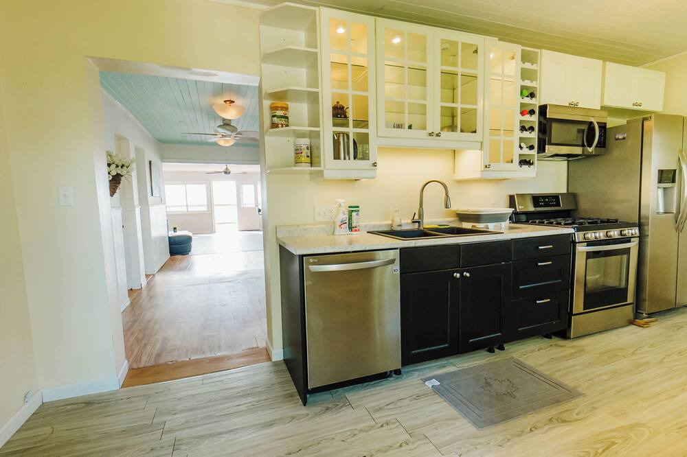 Photo of Kitchen in Crystal Beach