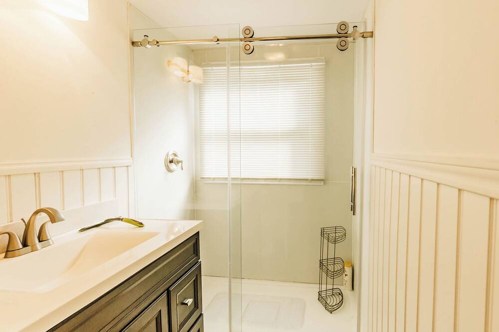 Photo of Bathroom in Crystal Beach