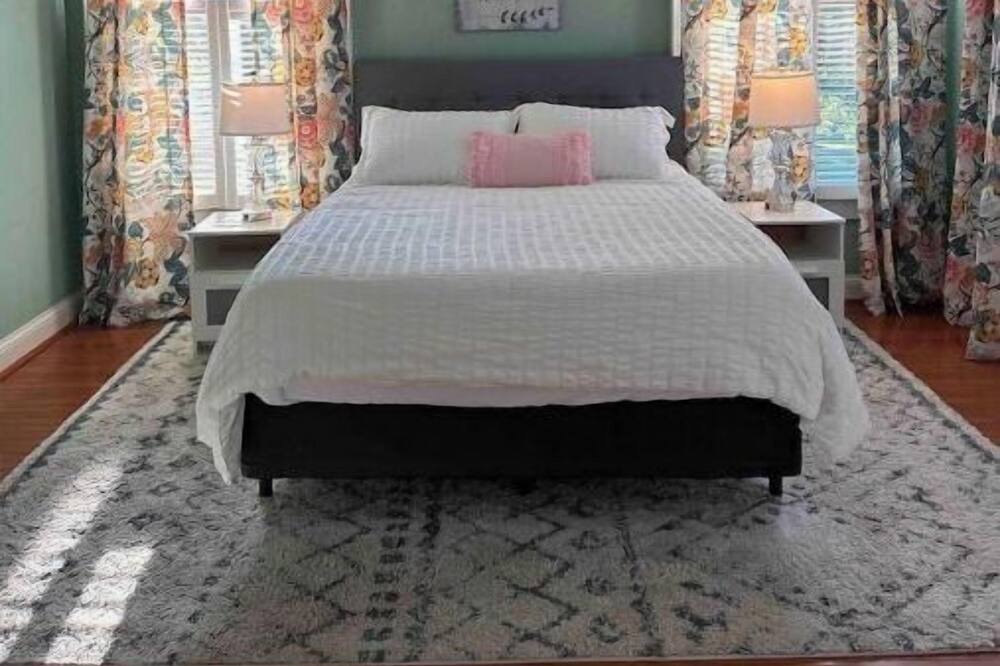 Photo of Bedroom in Nicholasville
