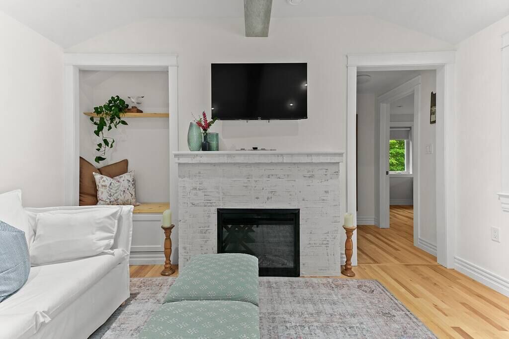 Photo of Others in Fox Point