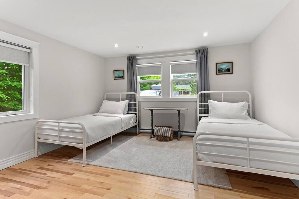 Photo of Others in Fox Point