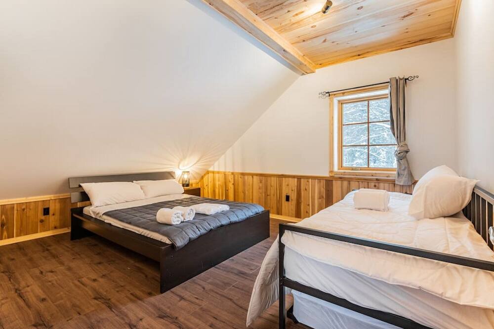 Photo of Bedroom in Lantier