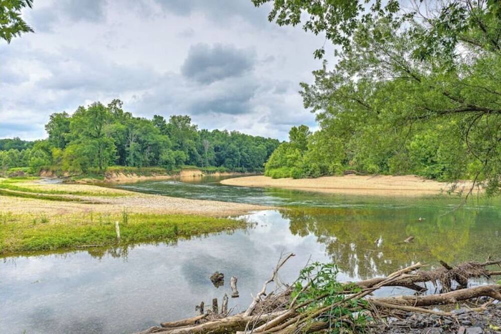 Photo of Others in Flint Creek