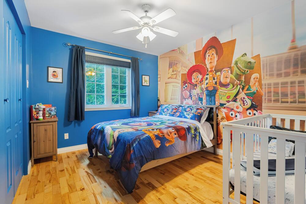 Photo of Bedroom in St-Adolphe-d'Howard