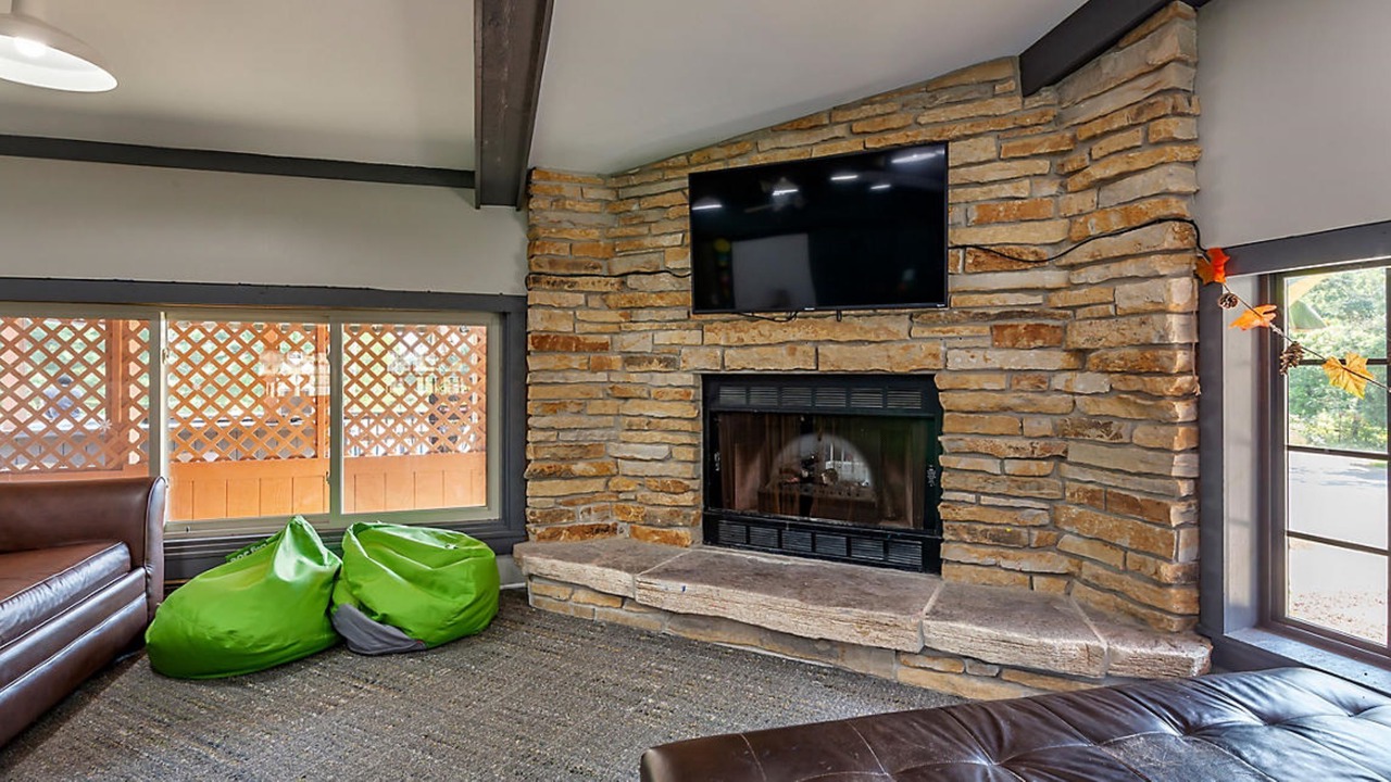 Photo of Bedroom in Wisconsin Dells