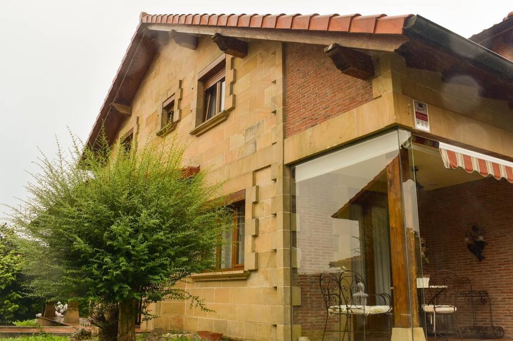Photo of Outdoor in Igollo