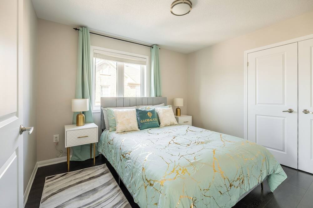 Photo of Bedroom in Mount Pleasant
