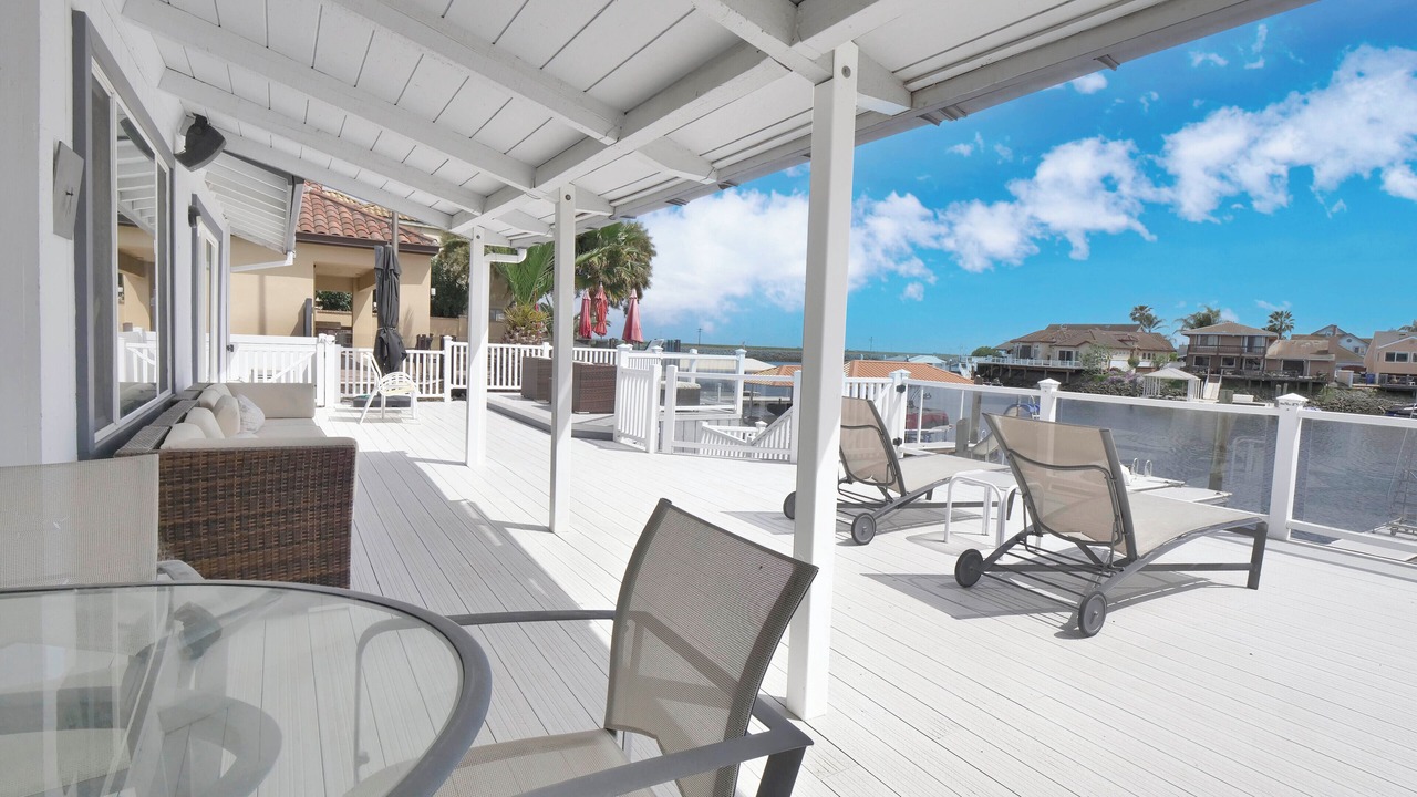 Photo of Patio Balcony in Discovery Bay