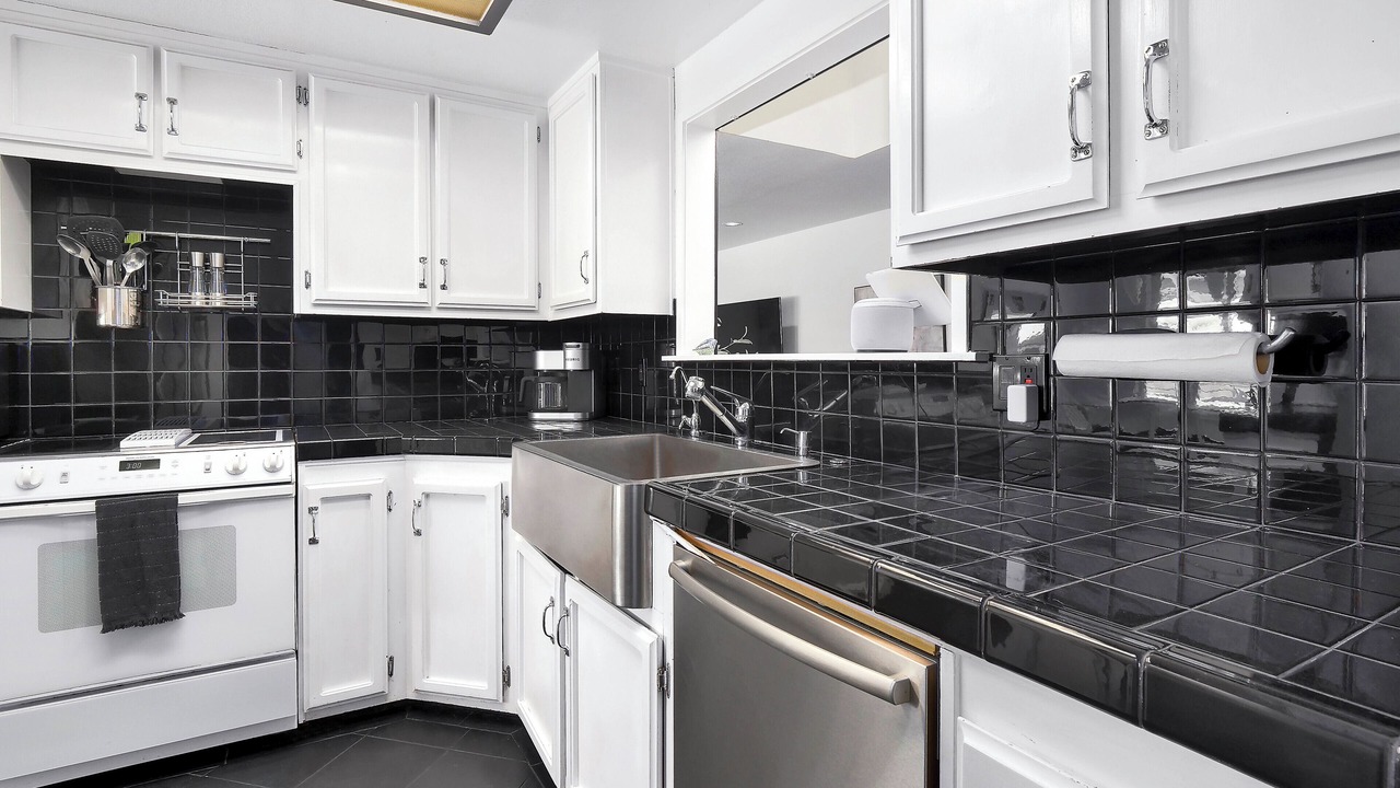 Photo of Kitchen in Discovery Bay